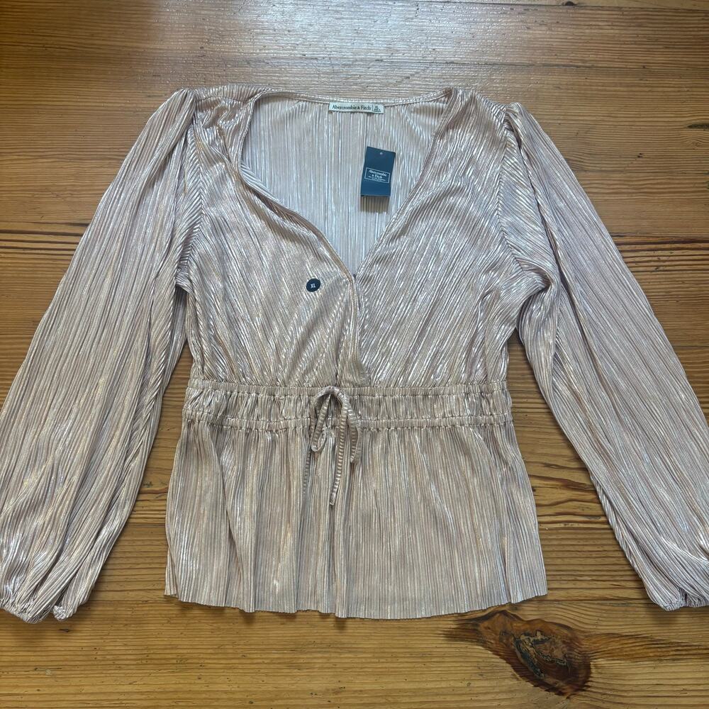 NWT‎ Abercrombie & Fitch rose gold metallic long sleeve blouse shirt SIZE XL